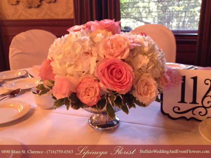 Wedding Flowers at The Butler Mansion in Buffalo NY